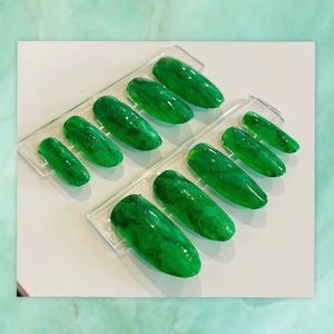 handpainted custom dark jade gel press on nails